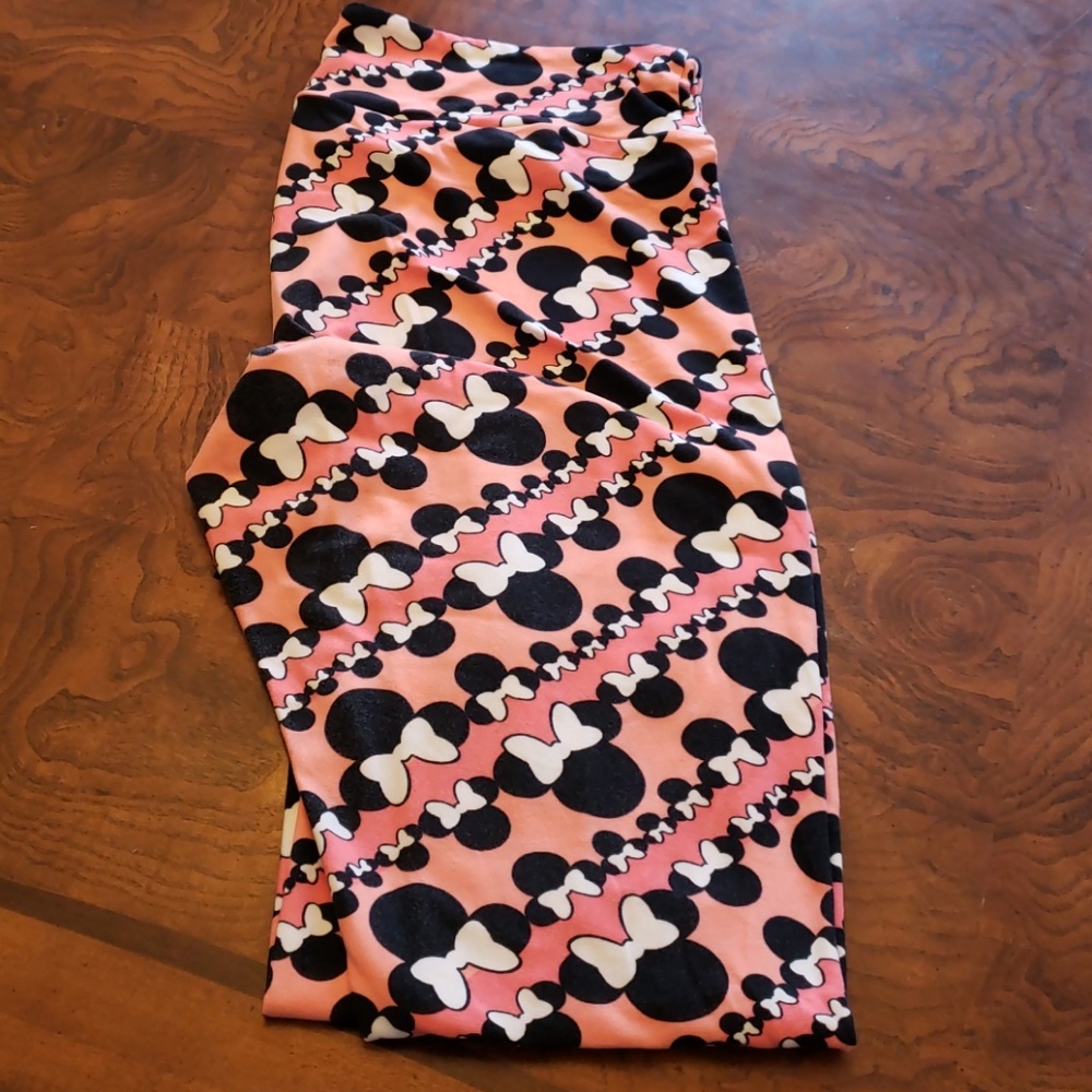 Disney Lularoe Minnie Mouse leggings